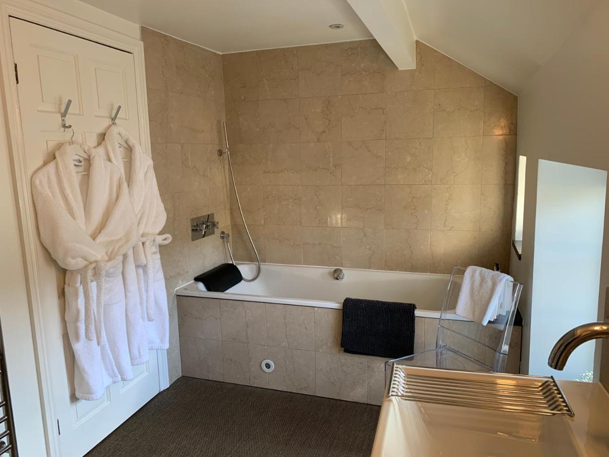 South Lakes Townhouse With Sauna Ълвърстън Екстериор снимка