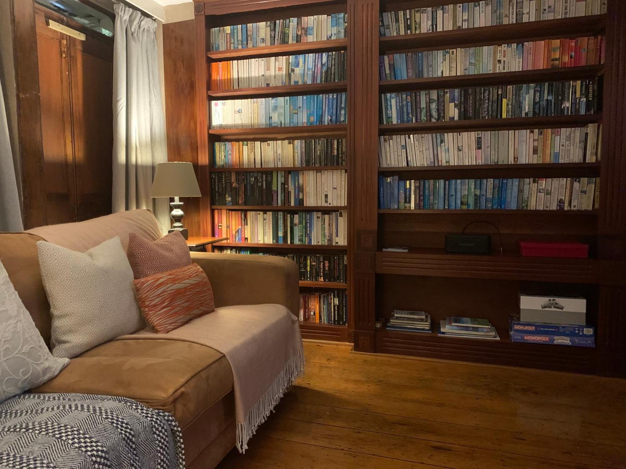 South Lakes Townhouse With Sauna Ълвърстън Екстериор снимка